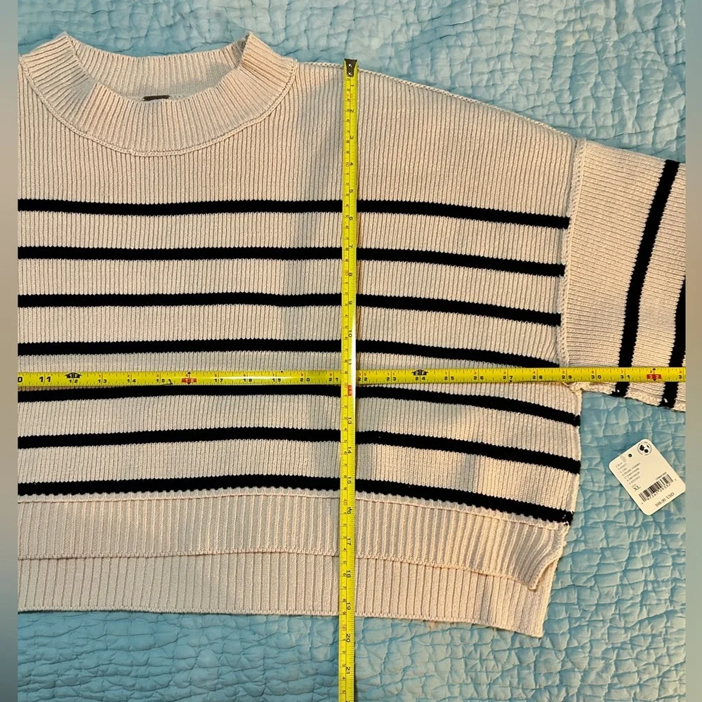 Free People Ribbed Striped Crop Sweater. XL. NWT